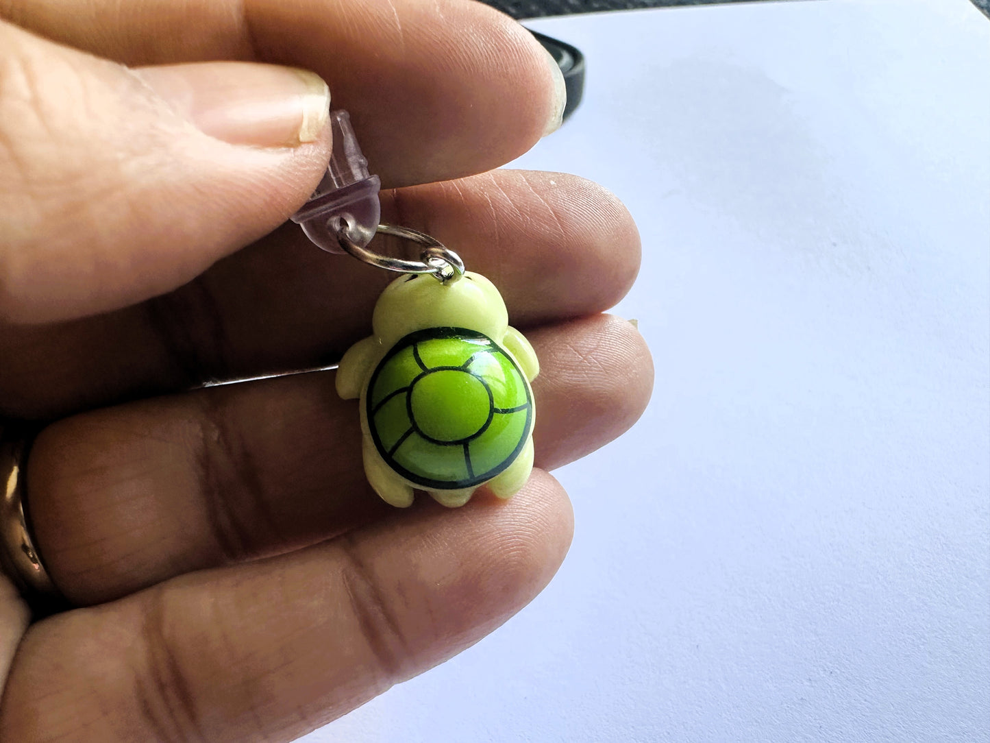Tiny Turtle (phone charm/dust plug)