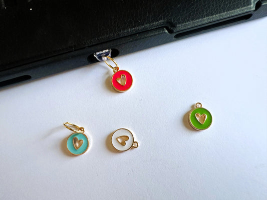 Heart Cutout (phone charm/dust plug)